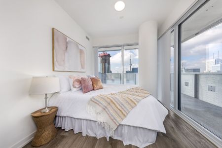 For Lease - 55 cooper Street Unit# 7601, Toronto, Ontario - Photo 5