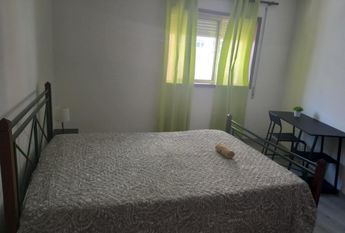 Quarto individual no centro de Aveiro