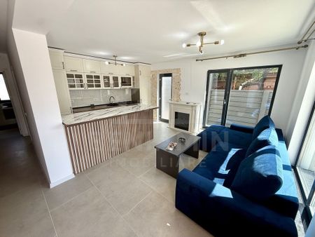 Casa Moderna - P+1 - 150mp - mobilata - utilata - lux - B... - Photo 2
