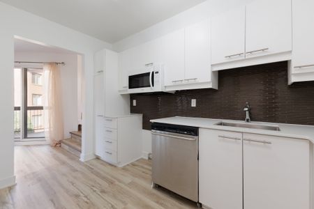 1350 Rue Hyman, apt. 201 - Photo 2