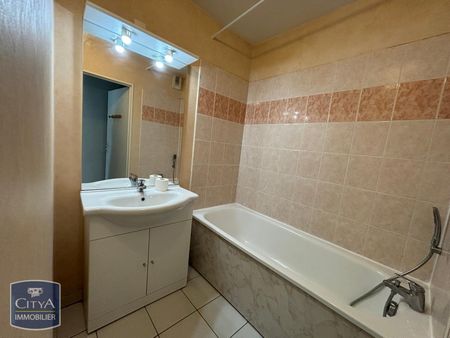 Location Appartement 2 pièces 55m² BLAIN 44130 - Photo 5