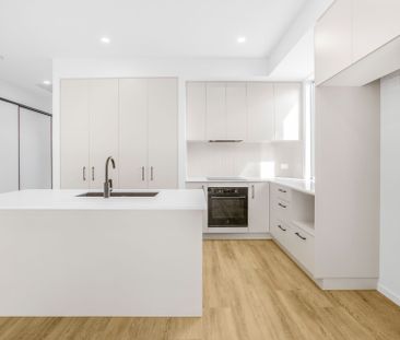 Beautiful New Unit in Maroochydore - Photo 2