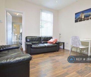 1 bedroom in a house share to rent - Photo 2