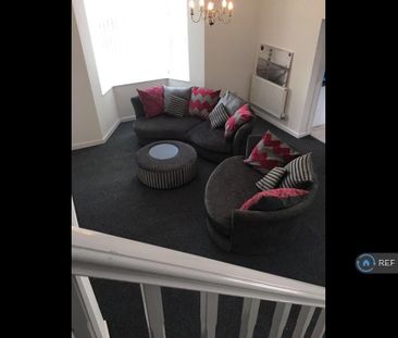 1 bedroom in a house share to rent - Photo 5