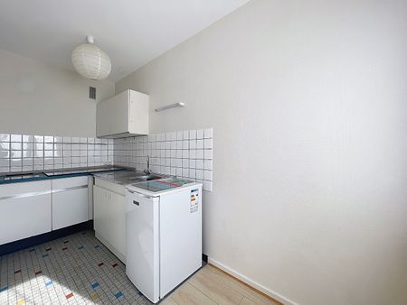 Location Appartement 1 pièce 30m² - Photo 2