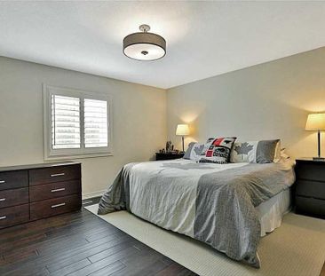 For Lease - 63 Southshore Crescent, Hamilton, Ontario - Photo 3