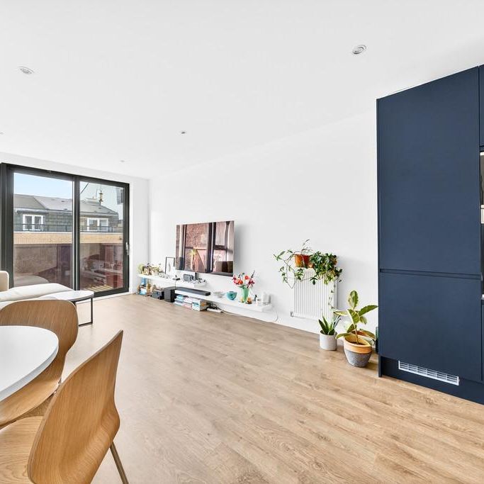 2 bedroom apartment to rent - Photo 1