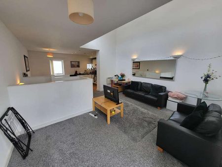 Boston Street, Hulme, Manchester, M15 - Photo 3