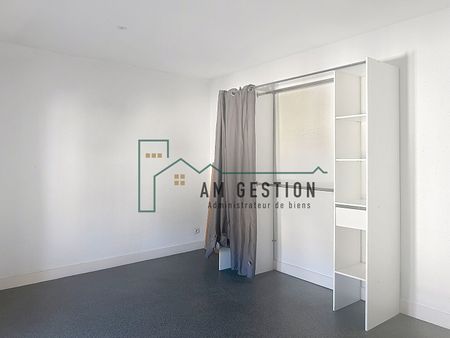 Location Appartement 2 pièces 45m² - Photo 2