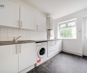 5 bedroom terraced house to rent - Photo 2