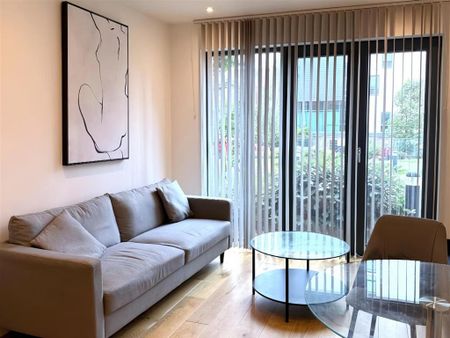 1 bedroom flat to rent - Photo 3