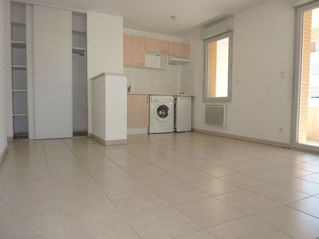 Location Appartement 2 pièces 41m² TOULOUSE 31200 - Photo 3