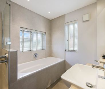 Chadacre Road, Epsom - Photo 3