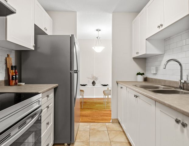 Queen Mary | 200 Queen Mary Road, Kingston - Photo 1