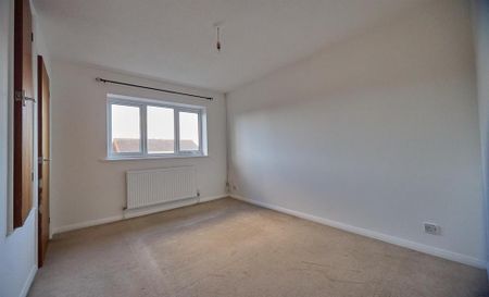 2 bedroom semi-detached house to rent - Photo 3
