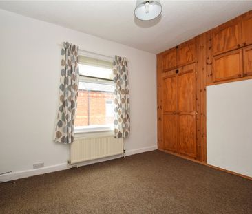 2 bed terraced house to rent in Hampton Road, Scarborough, YO12 - Photo 5