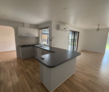 26 Hoysted Avenue, Cranbourne North, Vic 3977 - Photo 1