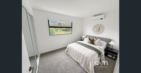 Brand-New Contemporary Three-Bedroom Townhouse - Photo 4