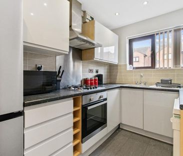 5 bedroom semi-detached house to rent - Photo 6