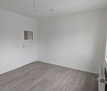 Saniert + renoviert; 4 Zimmer-Wohnung sucht Familie - Photo 1