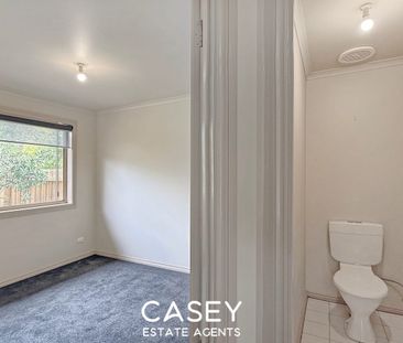 Neat & Tidy 2 Bedroom Unit. - Photo 3