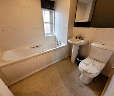 2 bedroom end of terrace house to rent - Photo 6