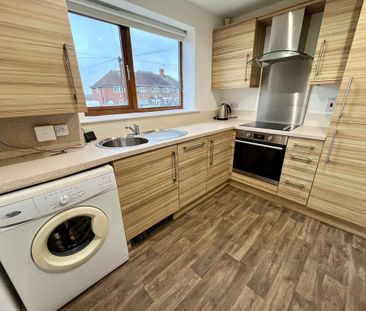 Woollin Avenue, Wakefield, Tingley - Photo 5