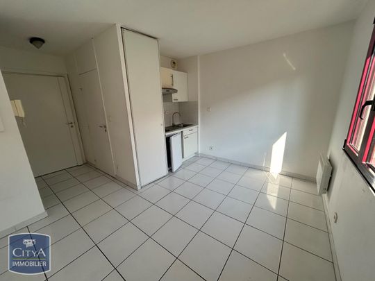 Location Appartement 1 pièce 15m² AIX EN PROVENCE 13100 - Photo 1