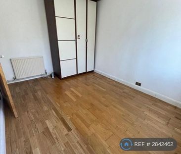 2 bedroom maisonette to rent - Photo 4
