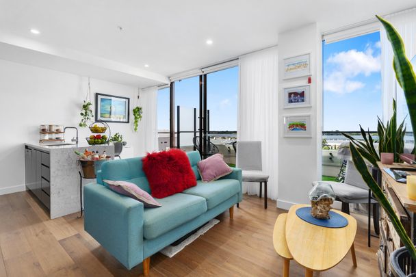 Bright Two Bedroom by Central Prahran - Photo 1