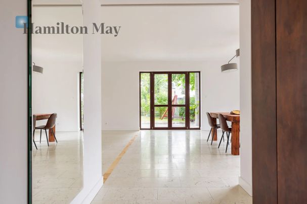 Dom jednorodzinny o powierzchni użytkowej 240 m2 z ogrodem na Wawrze - Photo 1