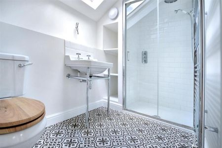 4 bedroom house to rent - Photo 5