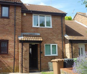 2 bedroom terraced house to rent - Photo 2