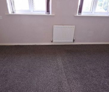 2 bedroom semi-detached house to rent - Photo 6