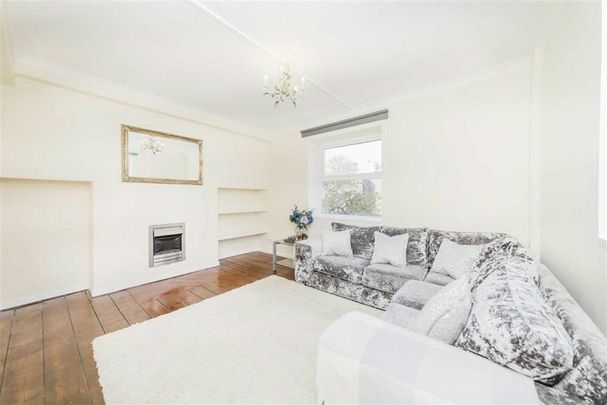 Milk Yard, Milk Yard, E1W - Photo 1