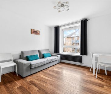 Limehouse Causeway, London, E14 8AD - Photo 2