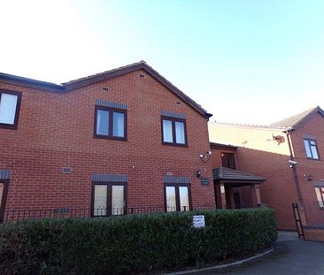 Orchard Court, Stratford-upon-Avon, CV37 - Photo 3