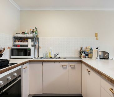 3 Bedroom Townhouse - Furniture not included - Photo 2