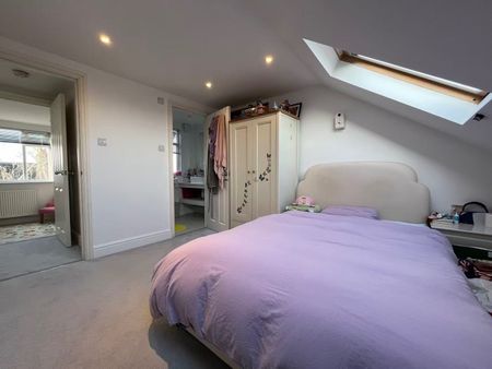 4 Bed Terraced House, Newton Road, SW19 - Photo 5