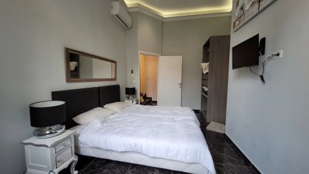 Location Appartement 4 pièces 77m² CANNES 06400 - Photo 5