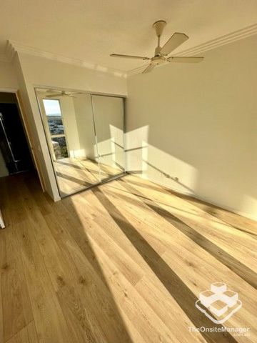 Modern 2 Bed, 2 Bath, 2 Car + Storage | Fully Furnished - Photo 5