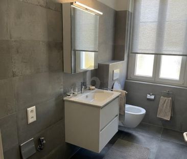 RÉNOVÉ, SPACIEUX ET LUMINEUX - Foto 3