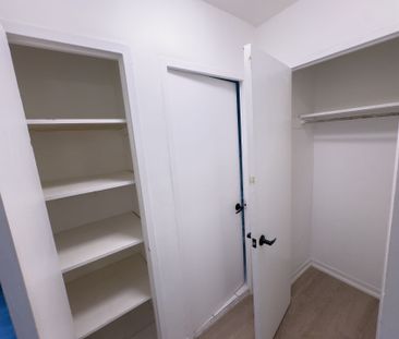 For Lease - 896 Eglinton Avenue Unit# 210, Toronto, Ontario - Photo 4