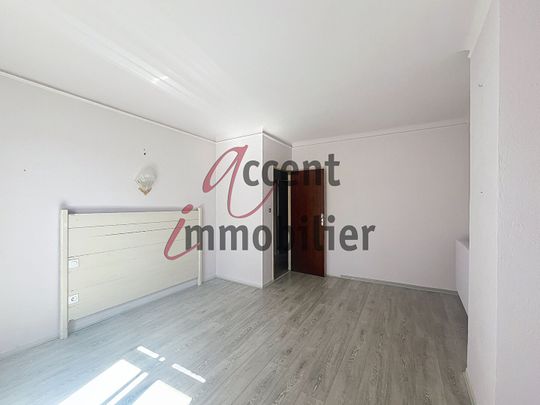 Appartement T4 avec jardin et piscine, - Photo 1
