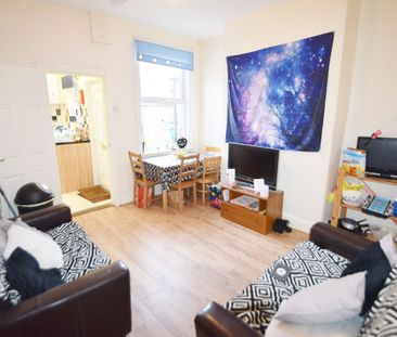 4 bedroom house share to rent - Photo 3