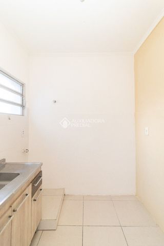 Apartamento JK com 1 quarto e 21m² para alugar em Menino Deus, Porto Alegre. - Foto 2