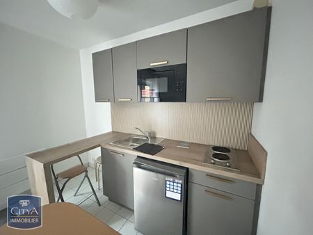 Location Appartement 1 pièce 23m² LAVAL 53000 - Photo 4