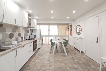 Renovated 2 bedroom apartment for rent in Calpe with pool