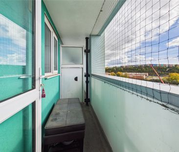 Yeamans House, - Photo 1