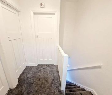 Connington Avenue, Manchester, M9 - Photo 4